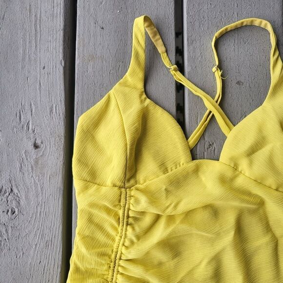 Superdown Irina Ruched Dress‎ Mini Fitted Front Slit Party Yellow Medium - Picture 7 of 8